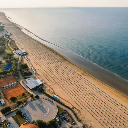 Steps From The Apartment Bibione